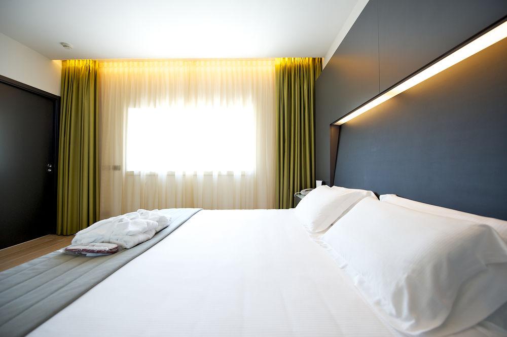 Mercure Nerocubo Rovereto Rovereto  Bagian luar foto