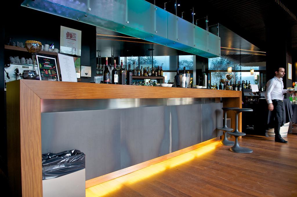 Mercure Nerocubo Rovereto Rovereto  Bagian luar foto